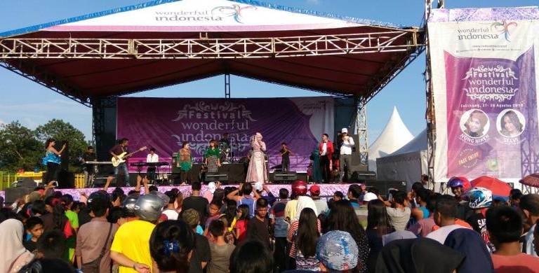 Entikong-768x390 (1)