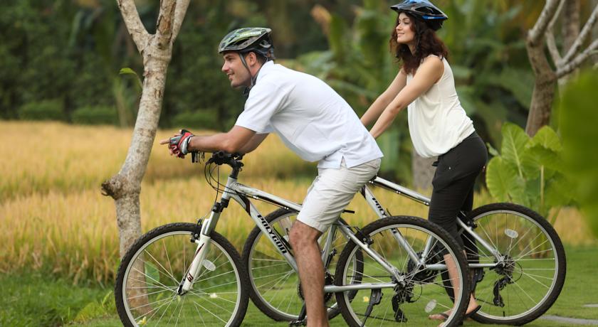 Meraih Target 15 Juta Wisatawan Asing pada 2017