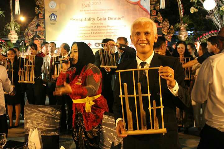 “Tinglung” Padukan Budaya Bali dan Sunda di IHGMCE