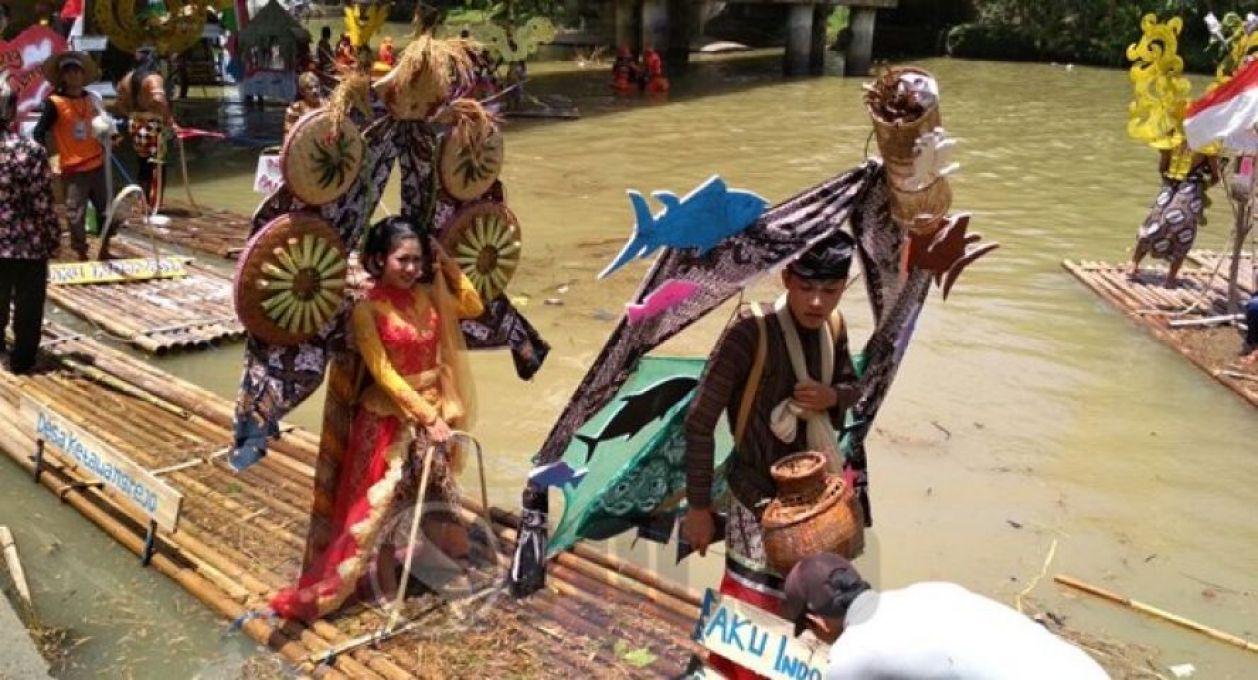 Parade Gethek Emas dan Grebeg Clorot Meriahkan Festival Bogowonto 2017