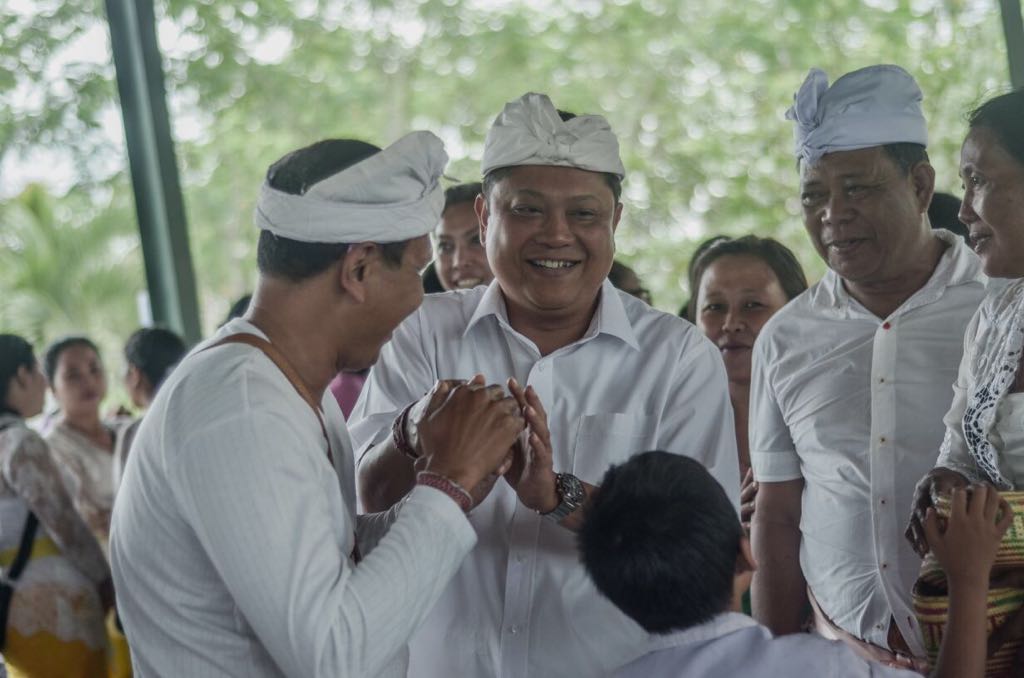 Rai Mantra Disambut Antusias Warga di Gianyar