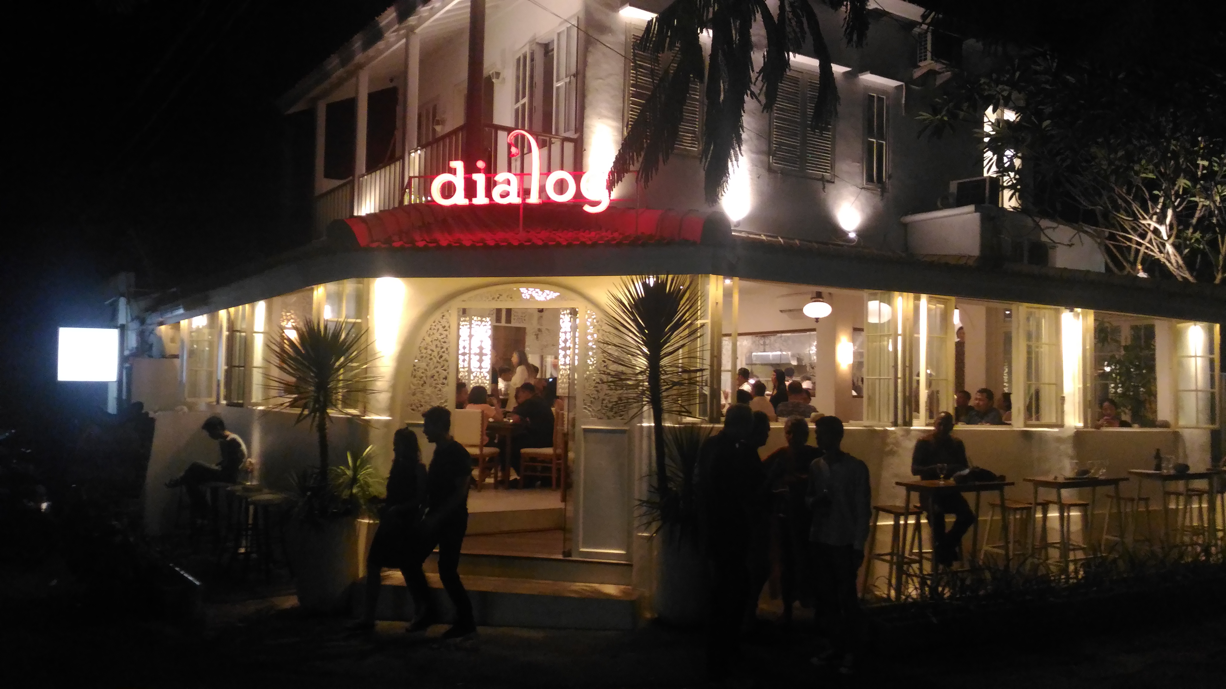 “Dialog Restaurant”, Restauran Dengan Tajuk “The Ambassador of Indonesian Food”