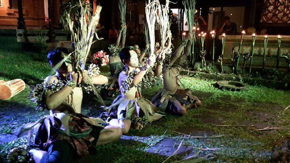 Komunitas Bumi Bajra Go Nasional lewat Pertunjukan “GEN” di Galleri Indonesia Kaya, Jakarta