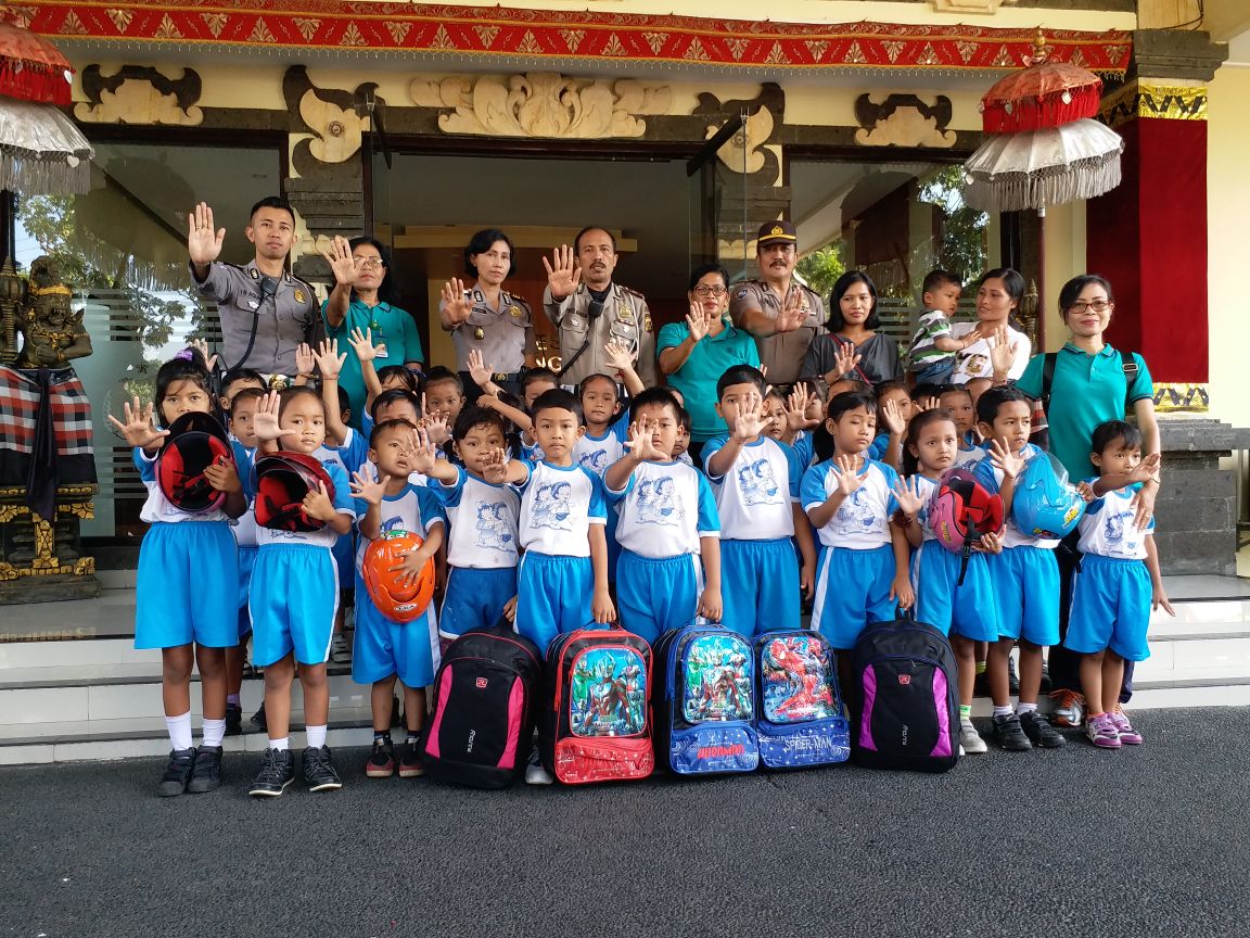 Polres Badung Kenalkan Rambu Lalu-Lintas Pada Anak-Anak