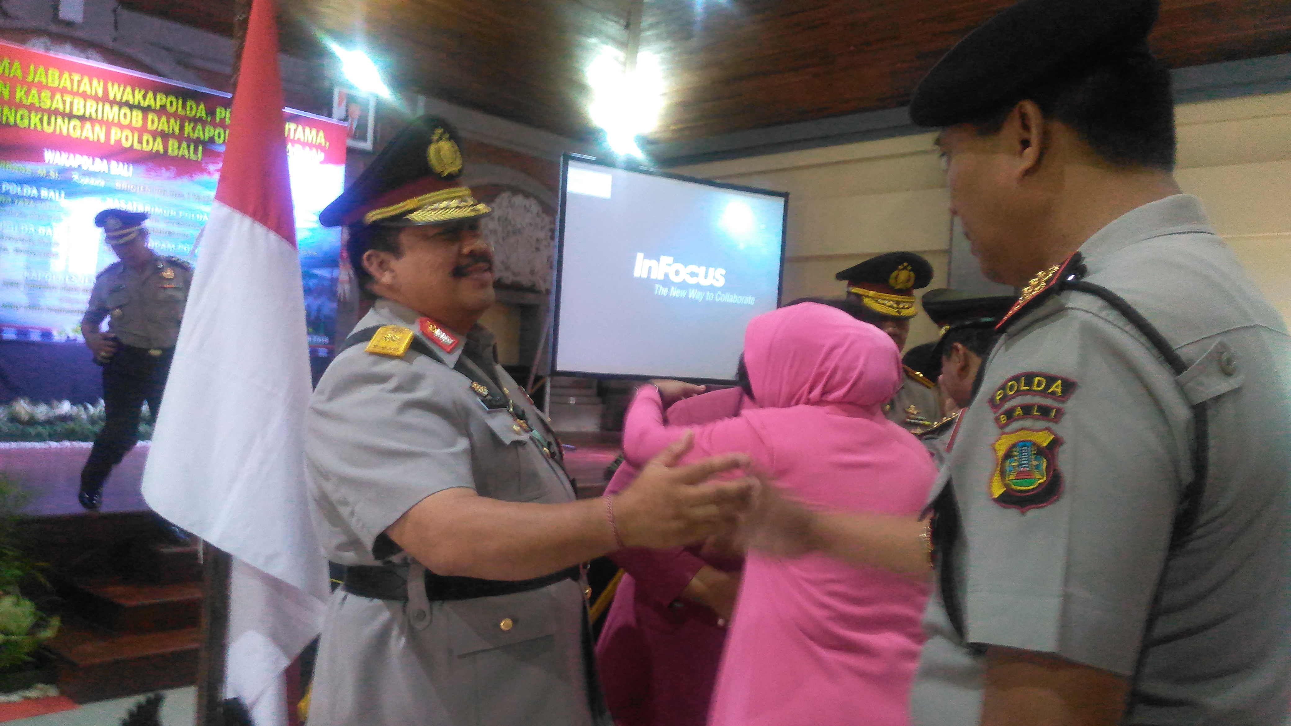 Wakapolda dan Sejumlah Pejabat Utama di Polda Bali Dimutasi