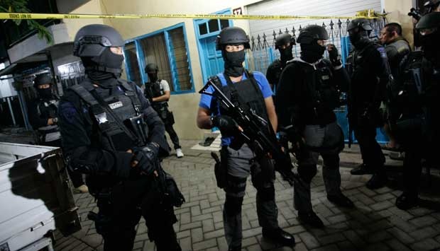Polisi Menemukan Sisa Bom di Rumah Terduga Teroris