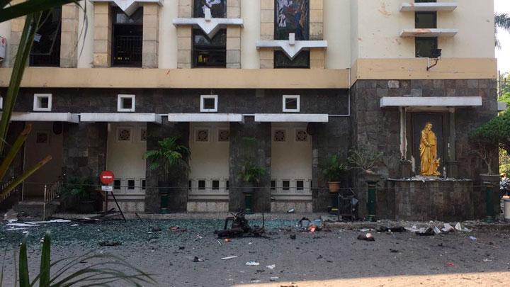 Diduga Masih Ada Bom Aktif di Gereja Surabaya