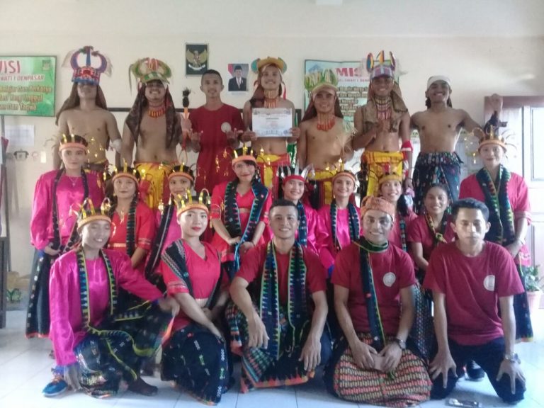 Dua Tarian Kebesaran Manggarai Ditampilkan Pertama Kali di Festival Bunkasai Setiba Denpasar