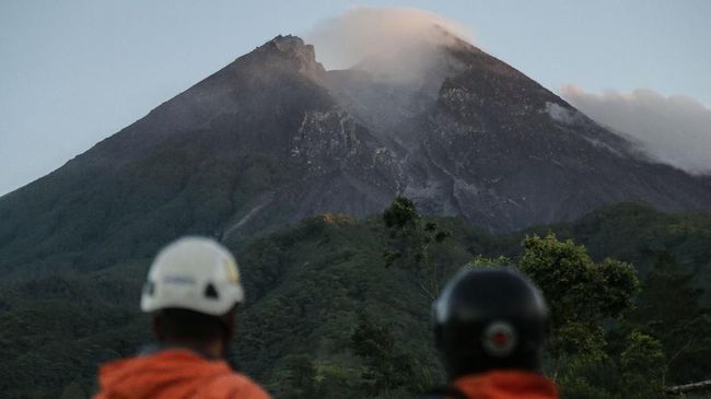 Erupsi Merapi Mengarah Efusif, Kubah Lava Akan Terbentuk