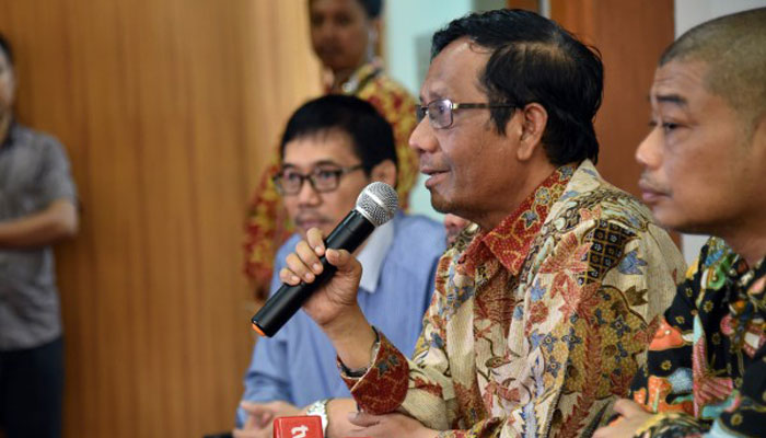 Dikritik soal Gaji BPIP, Mahfud Ungkit Korupsi Politikus PKS