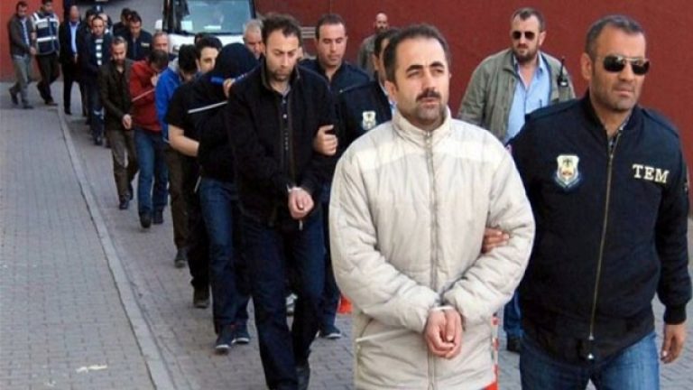 Turki Tangkap 165 Tentara Radikal