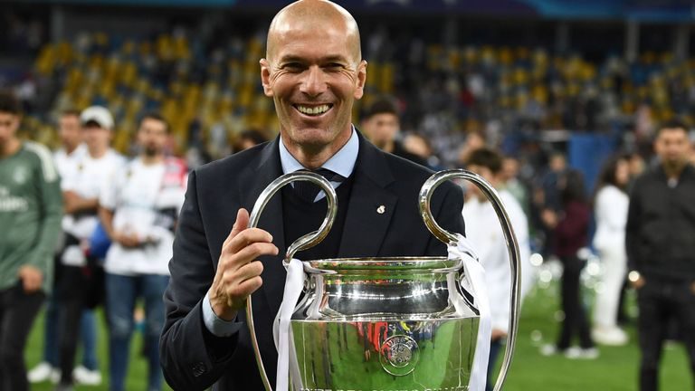 Zinedine Zidane Mundur dari Kursi Pelatih Real Madrid