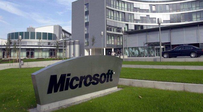 Microsoft Tenggelamkan Pusat Data di Bawah Laut