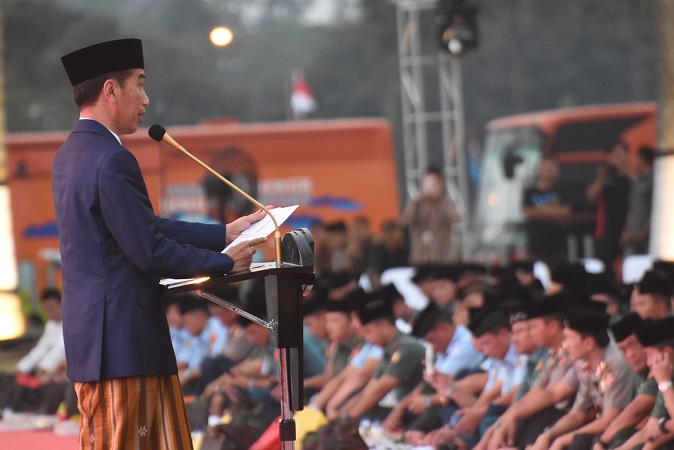 Presiden Joko Widodo Naikkan Tukin TNI-Polri 70 Persen Bulan Depan