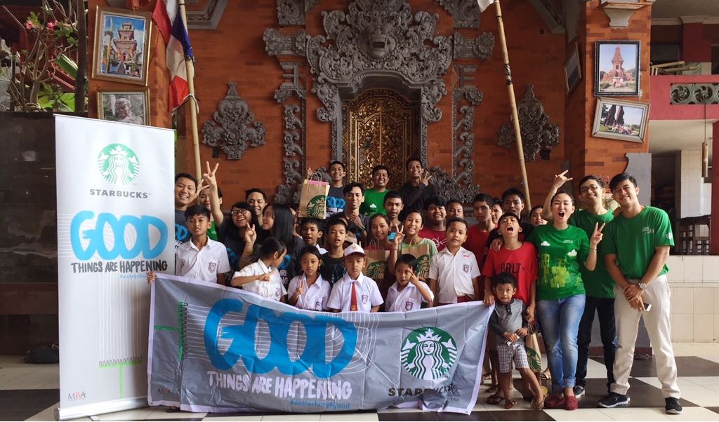 Memeriahkan HAN 2018, Starbucks Indonesia Kunjungi Panti Asuhan