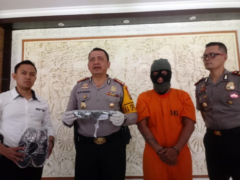 Pecandu Narkoba Tanam Puluhan Batang Ganja