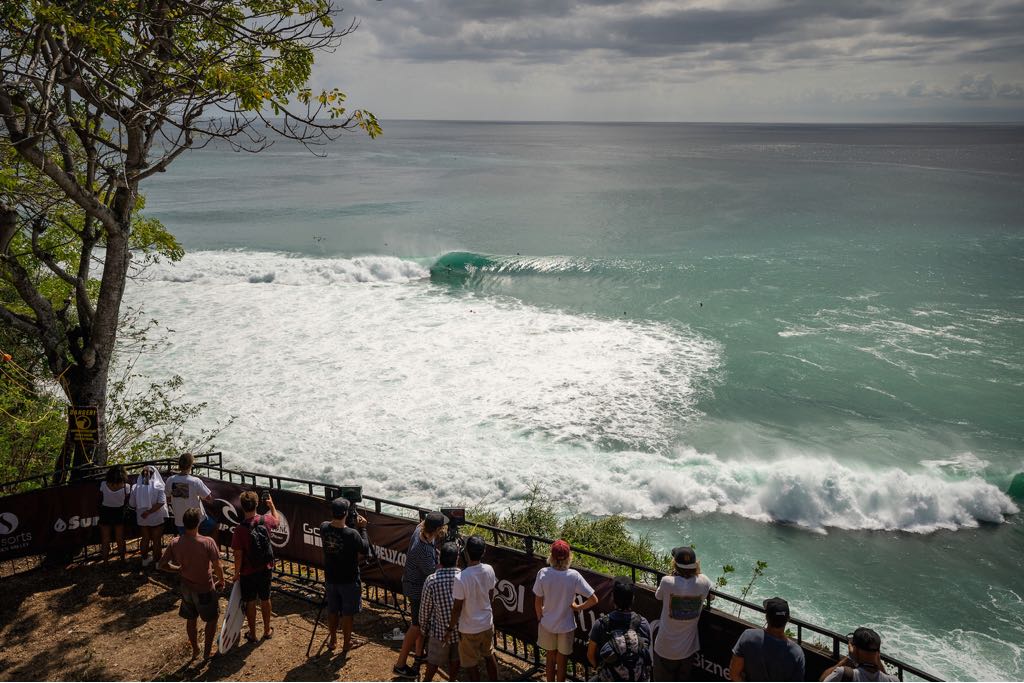 Rip Curl Cup Padang Padang 2018 Dimulai