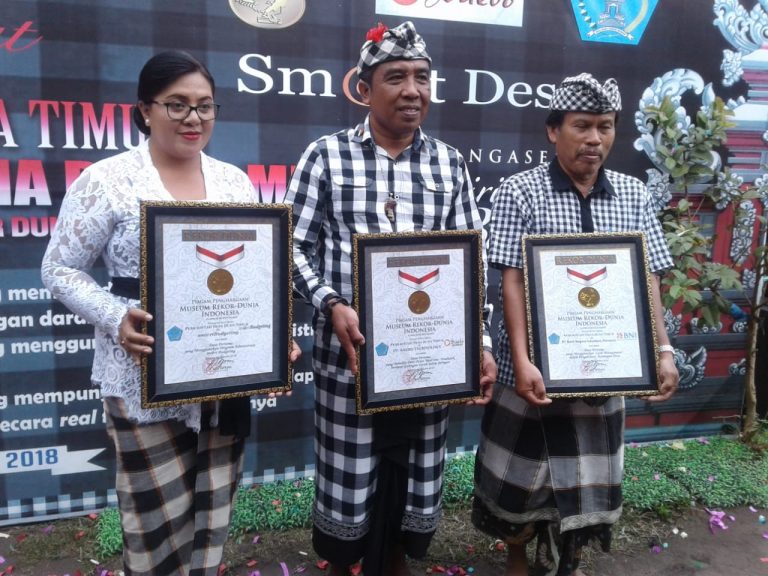 Duda Timur Kembangkan Smart Desa Berbasis Online