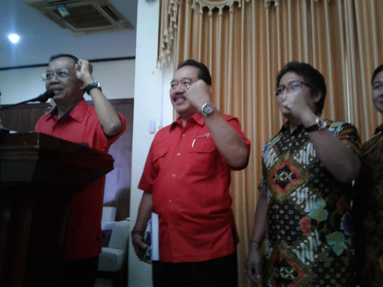 Demi Bali,Koster Pertegas Tolak Reklamasi Teluk Benoa