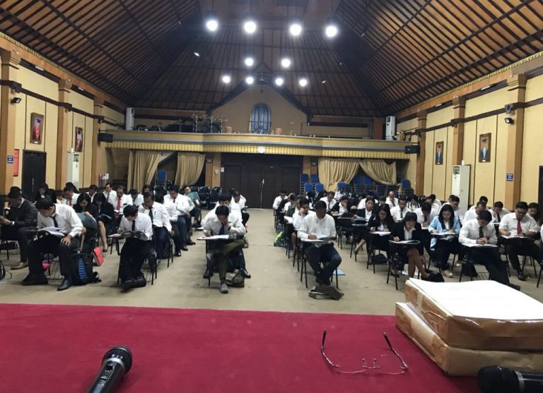 DPN Peradi Adakan Ujian Profesi Advokat Di Bali