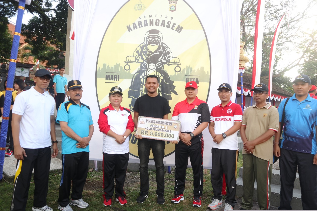 Menjalin Kerjasama Membangun Karangasem, Polres Karangasem Melaksanakan Kegiatan Olahraga Bersama