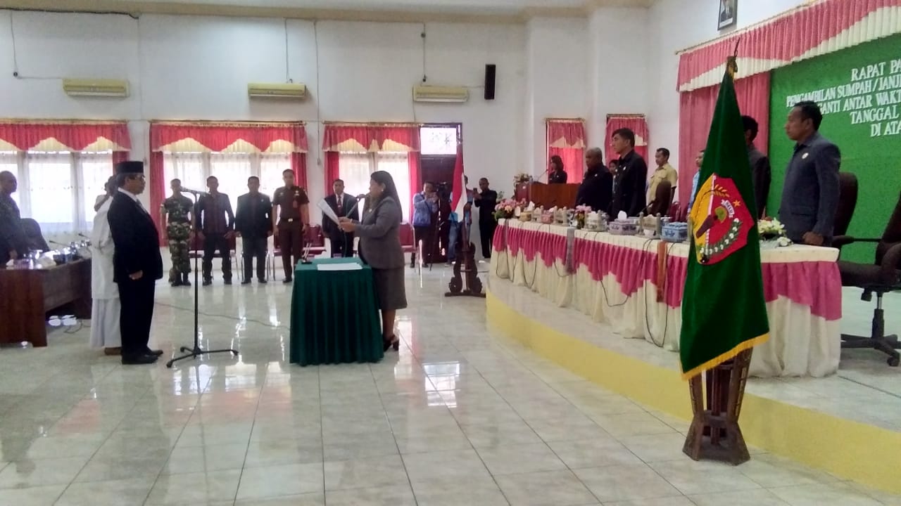 DPRD Belu Gelar Pengambilan Sumpah PAW Yohanes Atet Di Rapat Paripurna