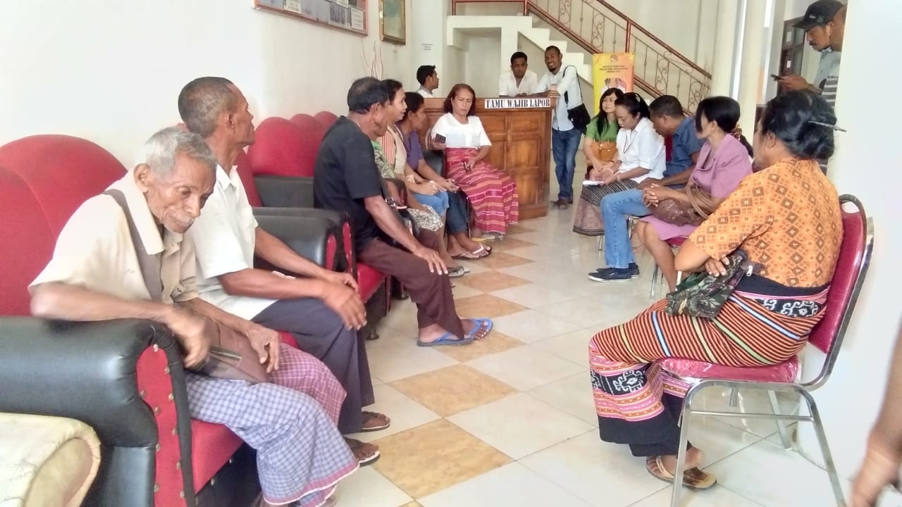 Ini Tanggapan Kades Tulakadi Setelah Diadukan Warganya Ke DPRD Belu