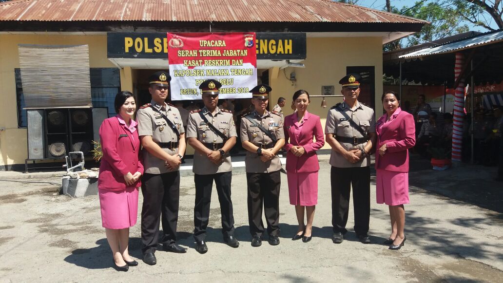 Ini Pesan AKBP Christian Tobing Pada Sertijab Kasat Reskrim Polres Belu Dan Kapolsek Malaka Tengah