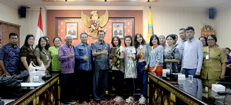 Pelaku UKM Uzbekistan Jajaki Kerjasama Perdagangan dengan Pelaku UKM Bali