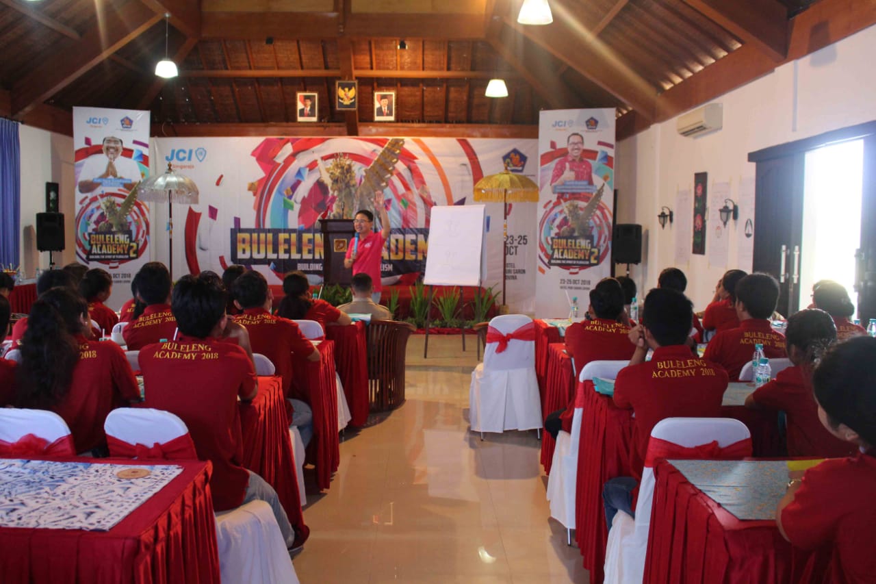 Pemkab Buleleng Gelar Pelatihan Kewirausahaan Bagi Kalangan Muda