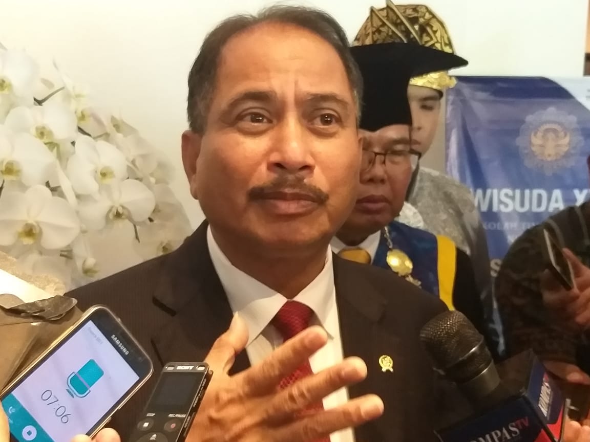 Menpar Targetkan 10 Persen Sarjana Pariwisata Bali Jadi Enterpreneur