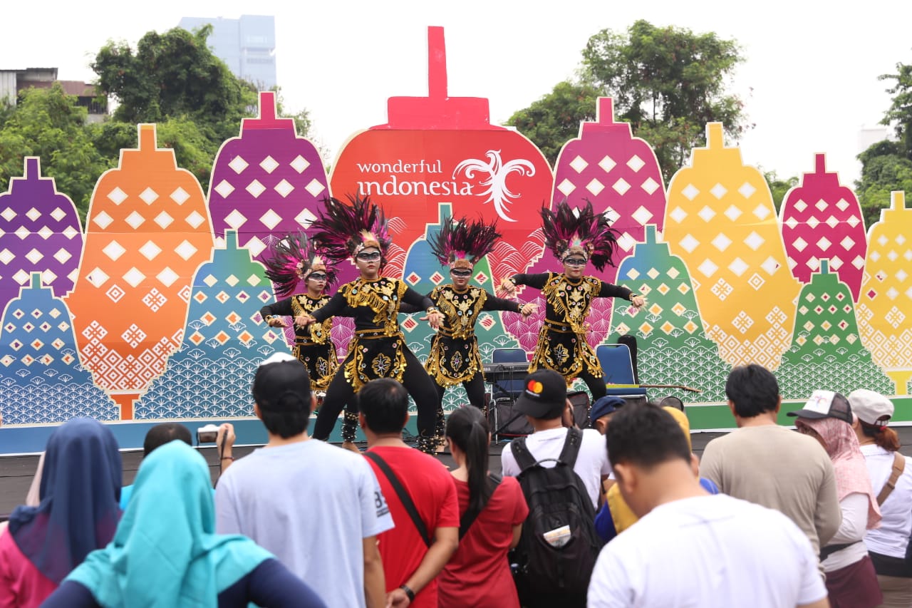 Kemenpar Promosi Joglosemar di Car Free Day