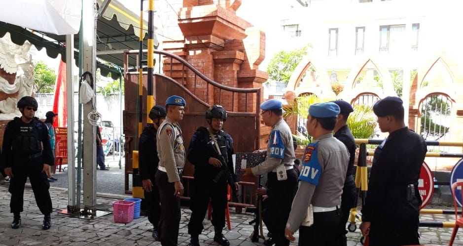 Pengamanan Gereja Katedral Denpasar Mulai Diperketat