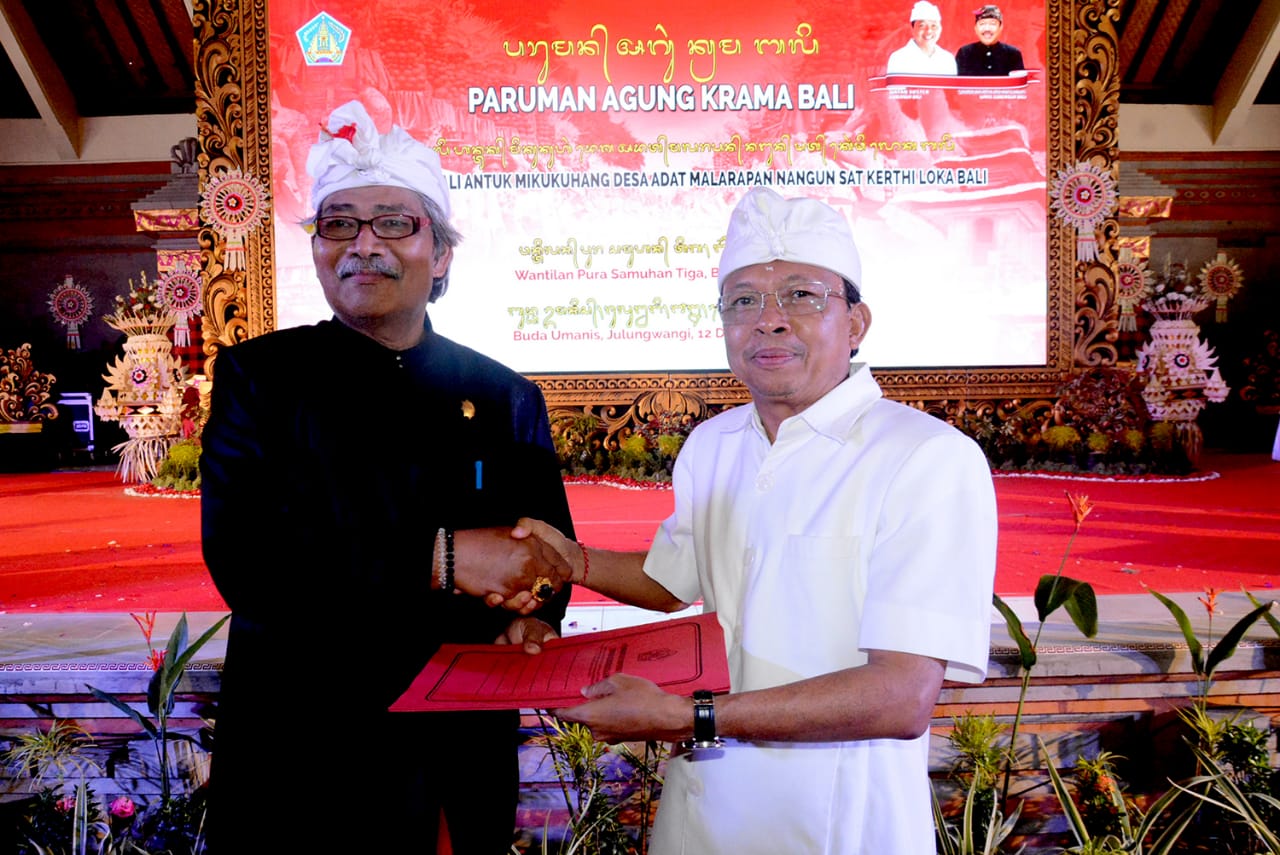 Usai Bertemu Dengan Tokoh Adat, Gubernur Koster Target Perda Adat Final Februari 2019