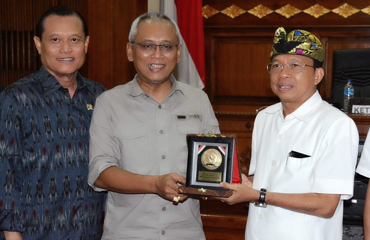Bali Minta RUU Masyarakat Adat Segera Disahkan