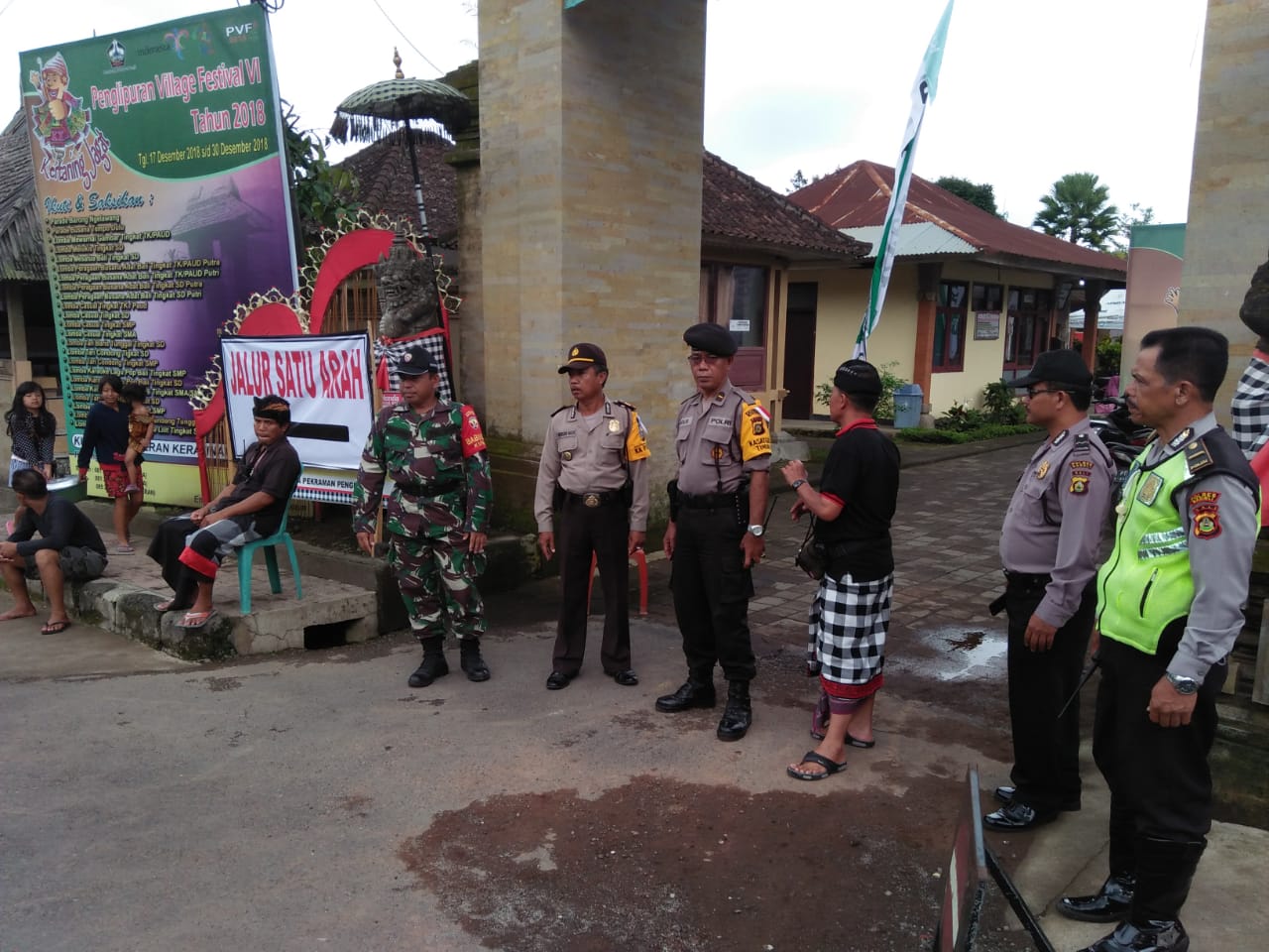 Koramil 1626-01 Bangli Bersinergi Dengan Polsek Bangli Pam Nataru