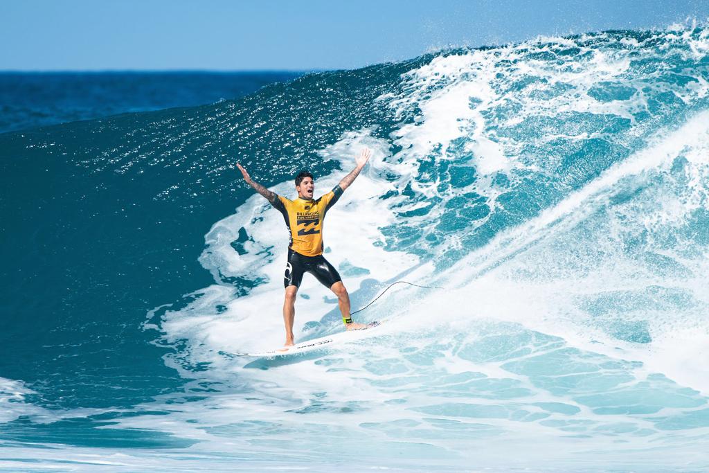 Gabriel Medina Menjuarai Kejuaraan Pipe Master 2018 Dan Menjadi Juara Dunia WSL 2018