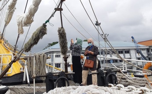 Dua Jalasenastri Armada III Peserta Lomba Foto & Video KRI Dewaruci