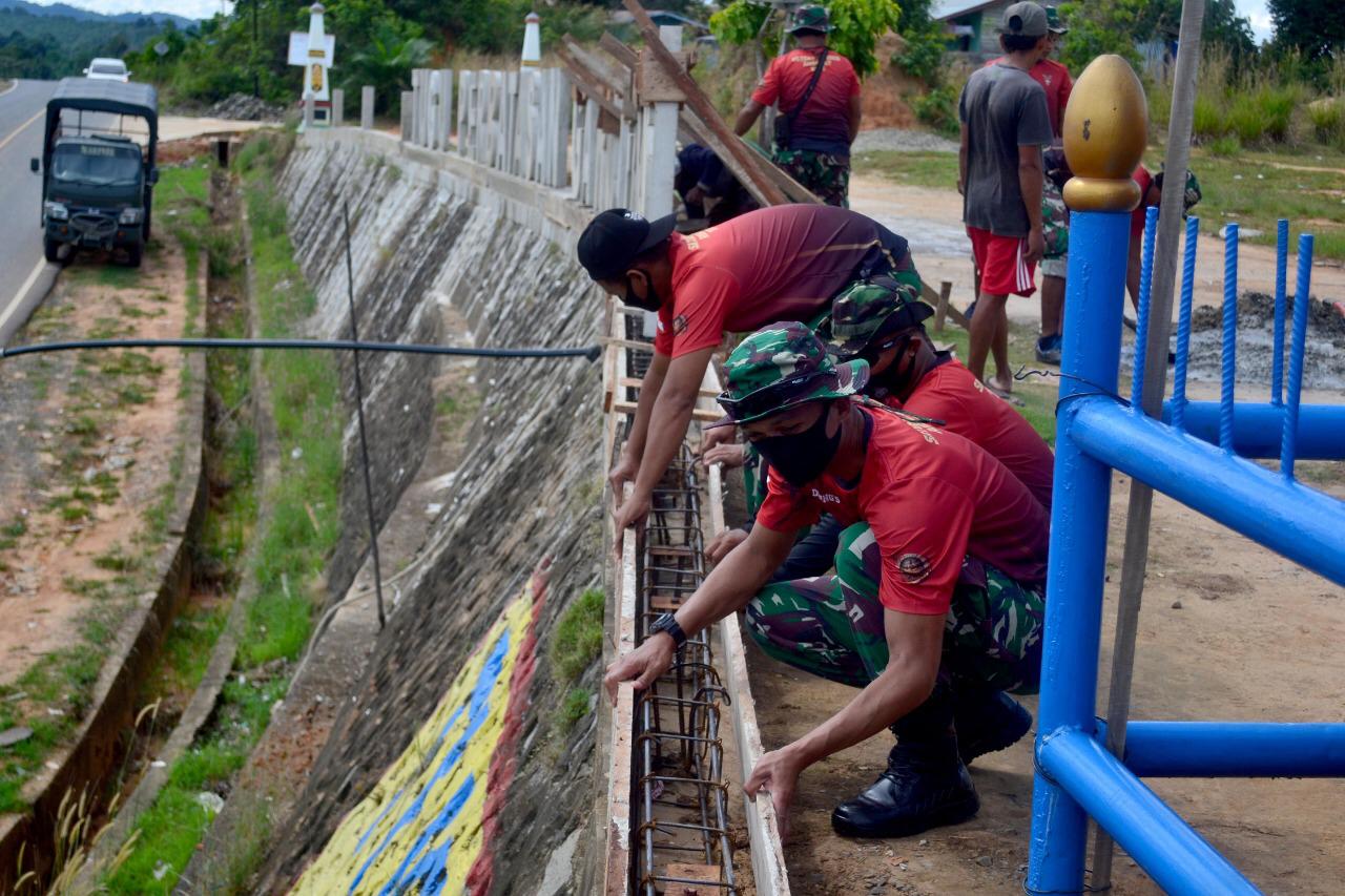 Satgasmar Ambalat XXVI Koarmada II Rawat Tugu Garuda Perkasa