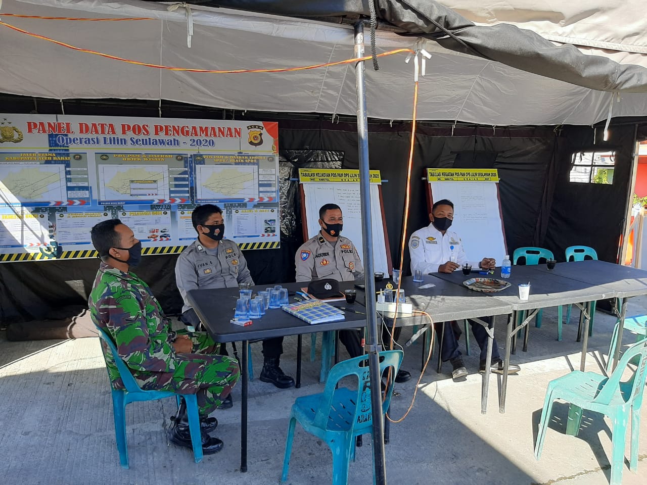 Berikan Rasa Aman di Pelabuhan, Ini yang di Lakukan Babinsa Koramil 10/Woyla Barat