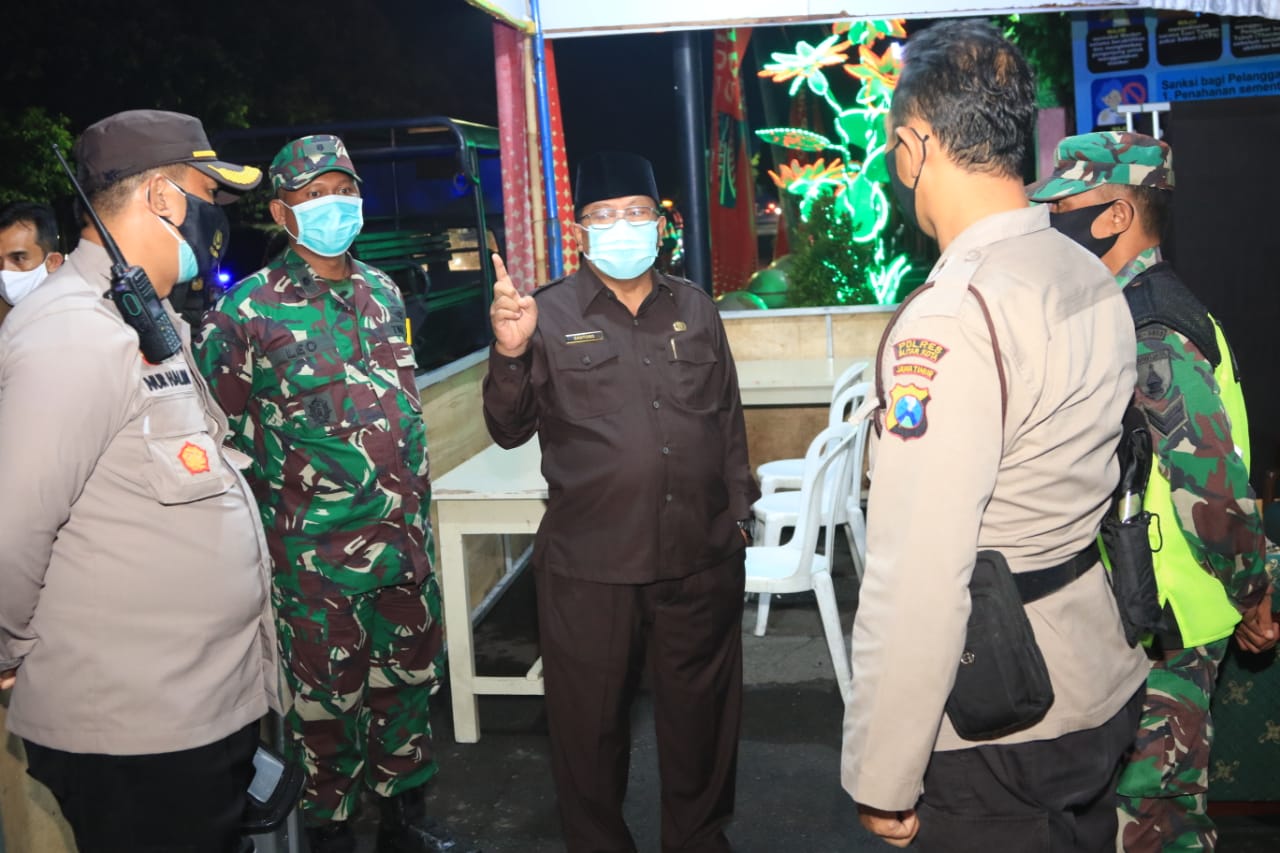 Sambut Malam Tahun Baru 2021, Kasdim 0808/Blitar Mengajak Masyarakat Agar di Rumah Saja