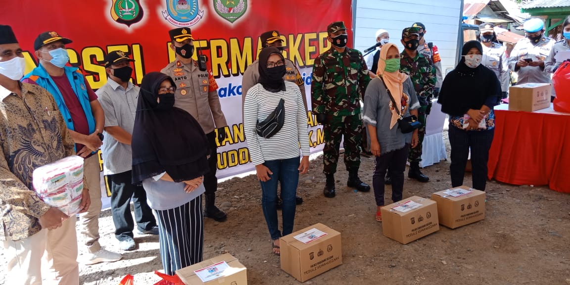 Kodim 0506/Tgr Lakukan Baksos di Kampung Purna