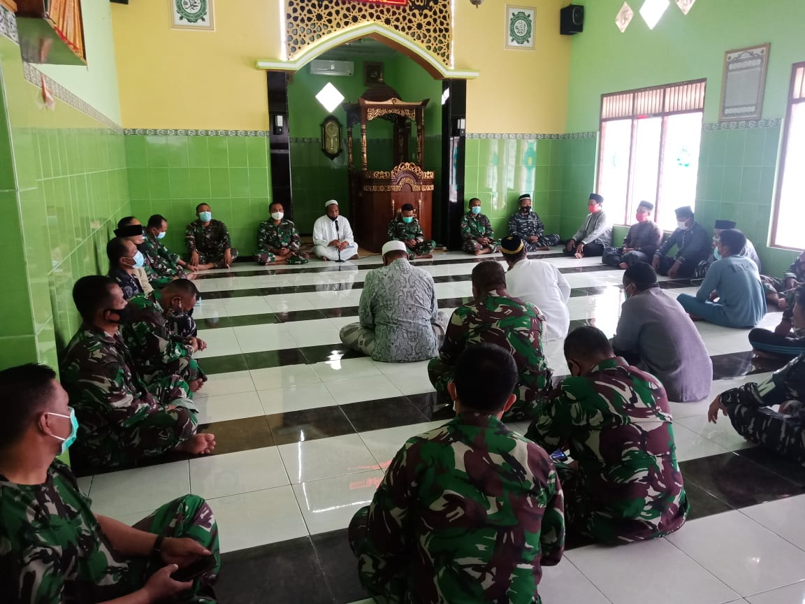Sambut Pergantian Tahun Dengan Gelar Do’a Bersama, Danlanal Banyuwangi Berharap Lebih Baik