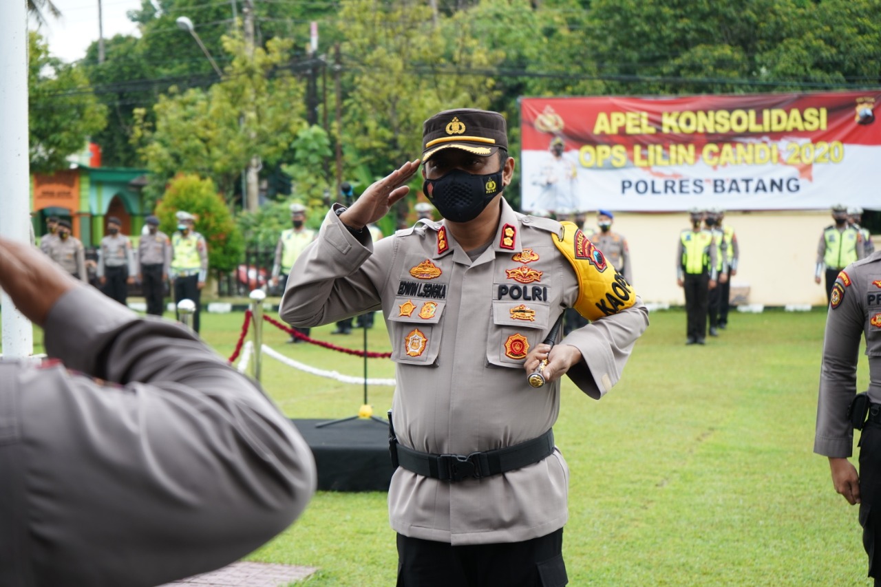 Kapolres Batang Pimpin Apel Konsolidasi Berakhirnya Operasi Lilin Candi 2020