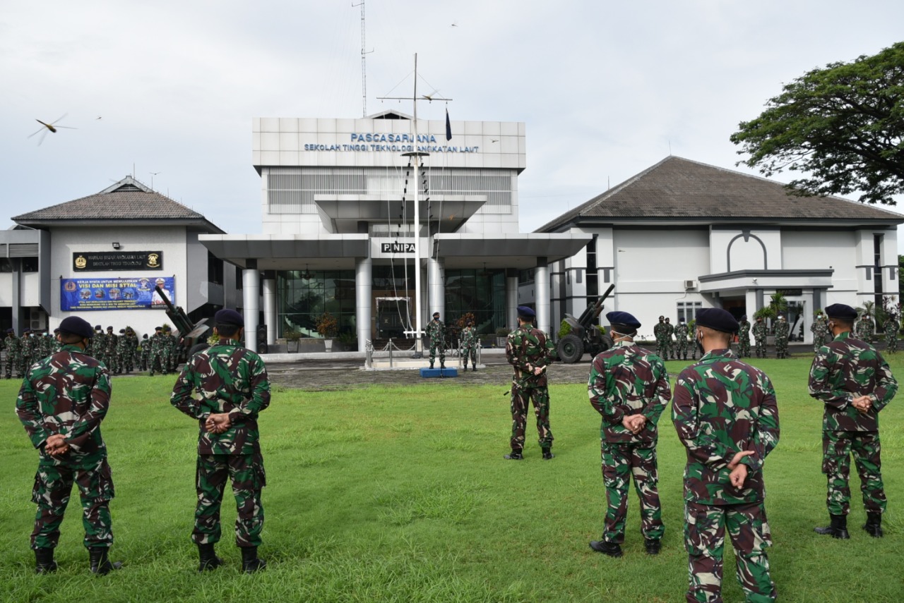 STTAL Gelar Apel Khusus Komandan di Awal Tahun 2021