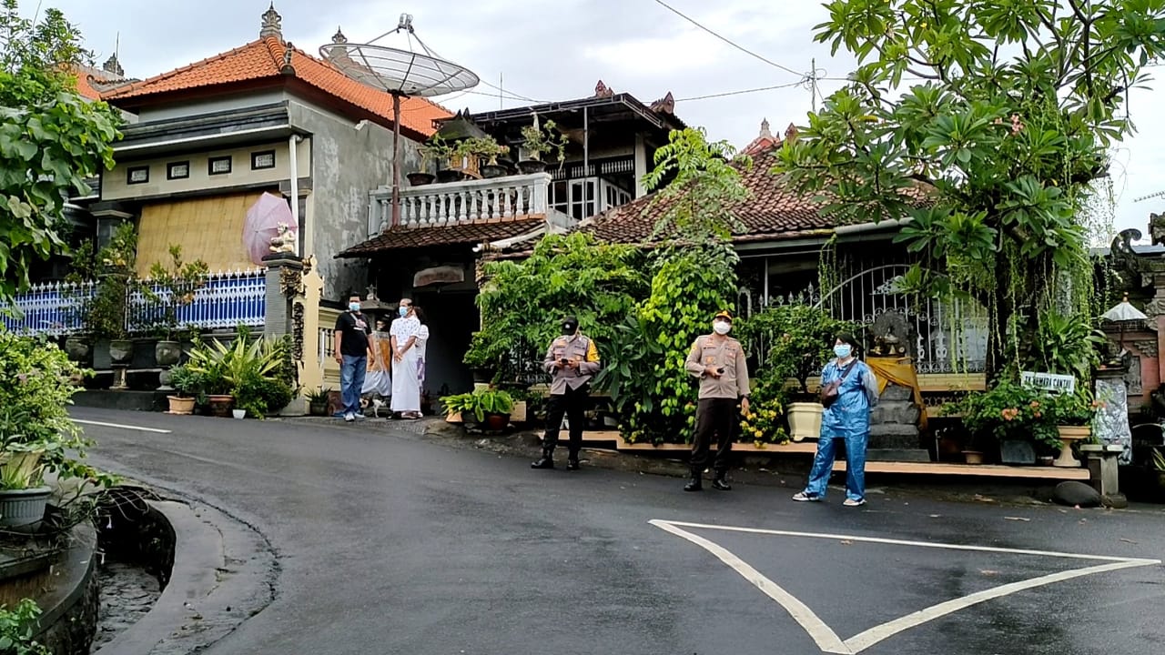 Terjadi Penularan Masif, Aktivitas di Dusun Buyan dan Kelurahan Banyuning Diawasi Secara Ketat