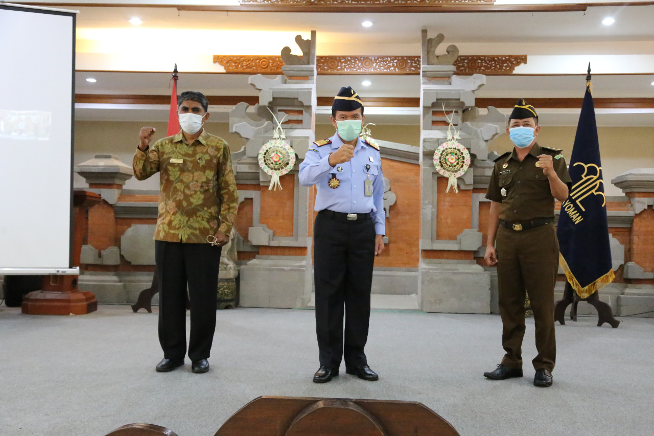 Kanwil Kementerian Hukum dan HAM Bali Deklarasi Janji Pelayanan Bebas Korupsi