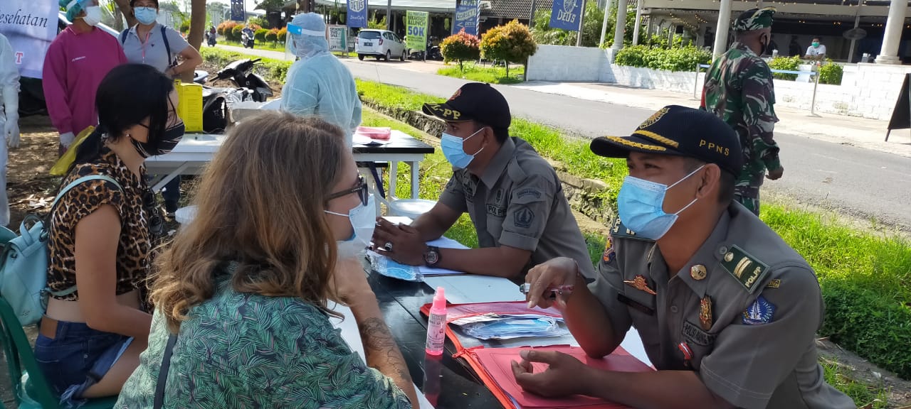 Pelanggar Prokes di Badung Didominasi Bule