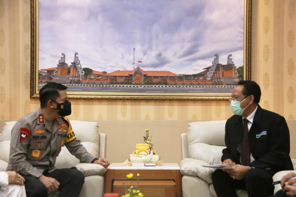 Ingin Bela Hukum Kemanusiaan, Peradi Bali akan MoU dengan Polda Bali