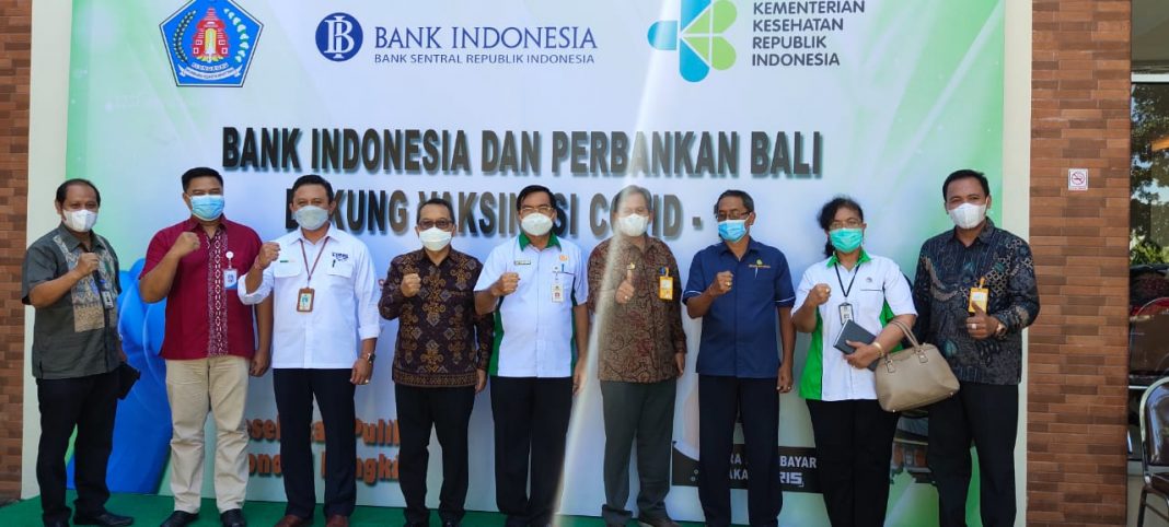 422 Pegawai Bank di Klungkung Divaksin Serentak